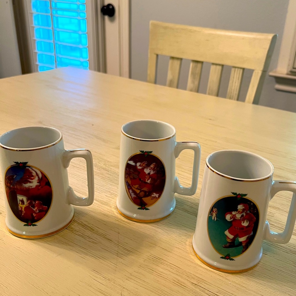 Limited addition vintage Coca-Cola Santa mug collections.